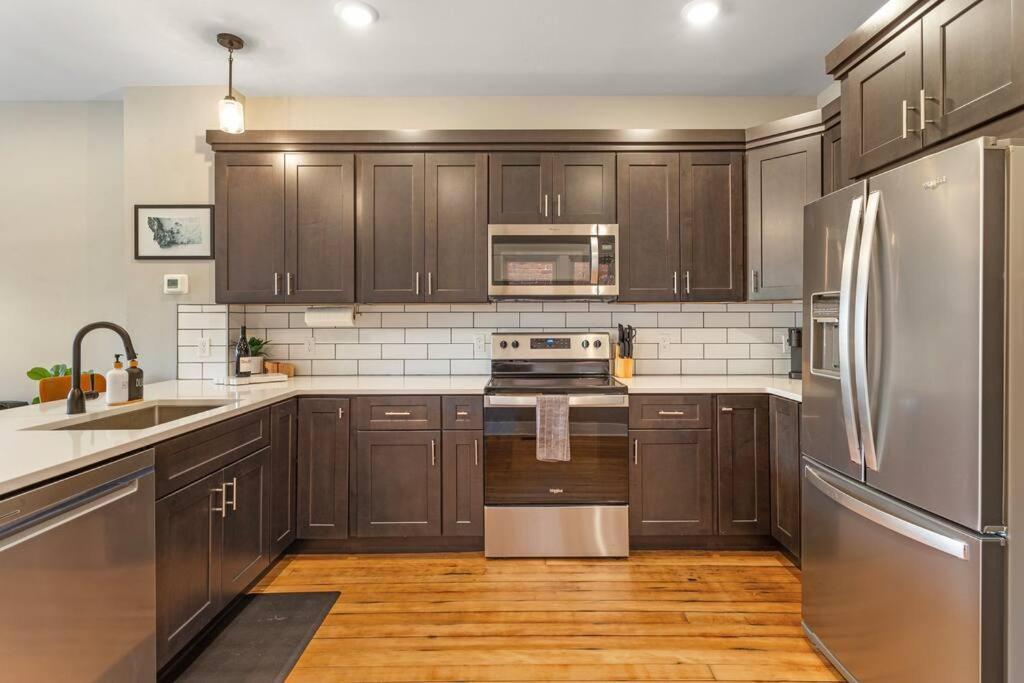 Modern In The Heart Of Uptown - Unit B Butte